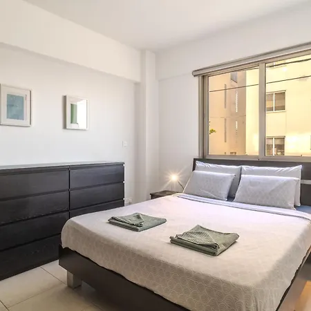 Elegant & Two Bedroom Flat * Larnaca